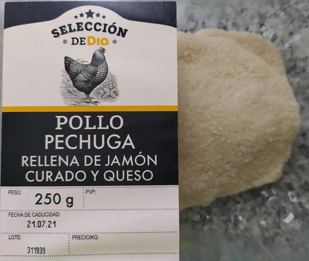 POLLO PECHUGA RELLENA DE JAMÓN CURADO Y QUESO