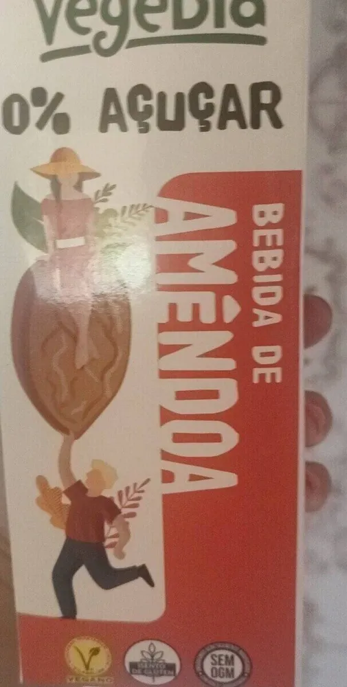 Bebida de amendoa