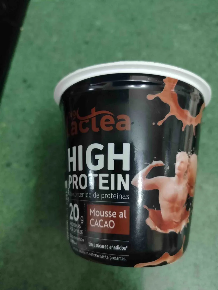 Mousse de cacao alta en proteínas