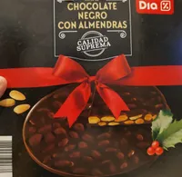 Torta de chocolate negro con almendras