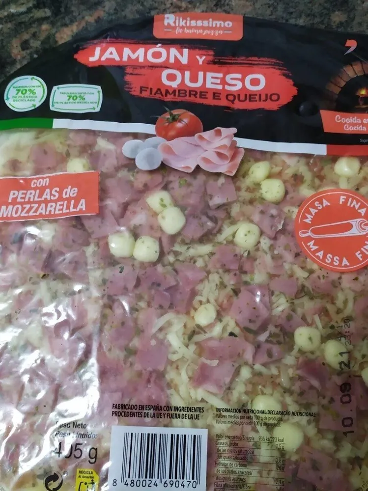 Pizza jamón y queso