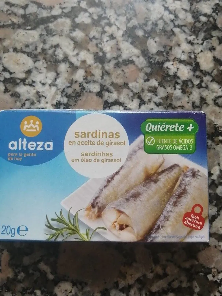 Sardinas en lata