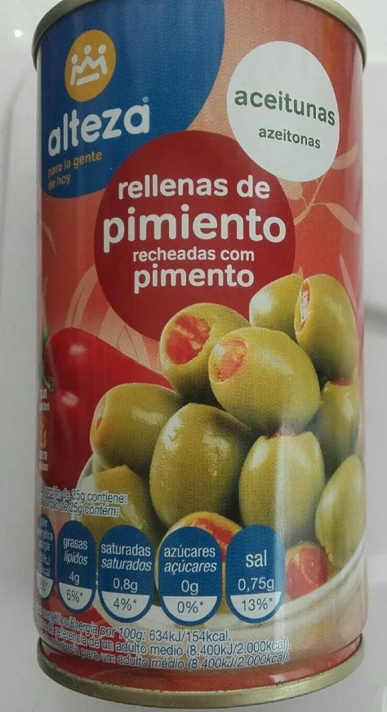aceitunas rellenas de pimiento
