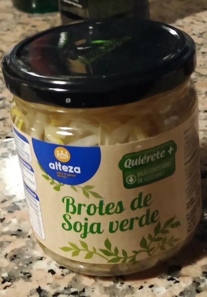 Brotes de soja verde