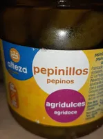 Pepinillos agridulces