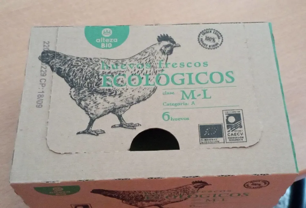 Huevos frescos ecológicos