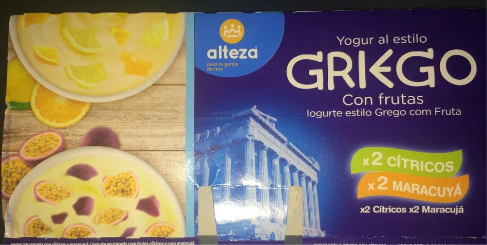 Yogur griego con fruta