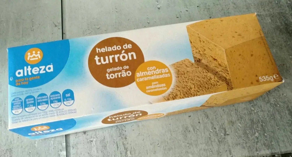 Helado de turrón