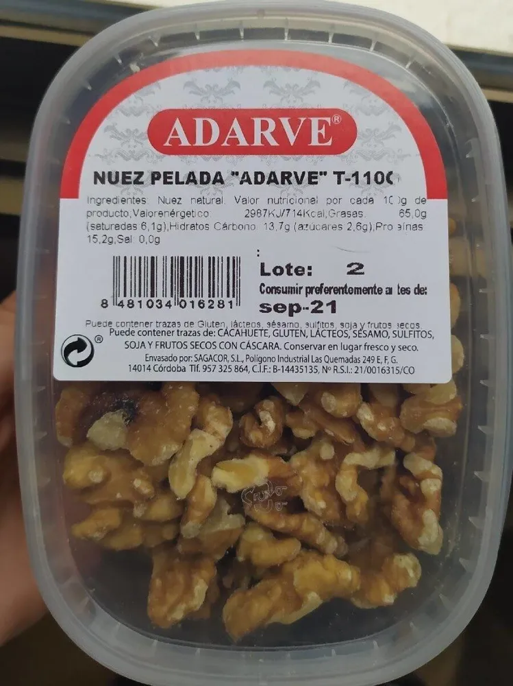 Nuez pelada adarve