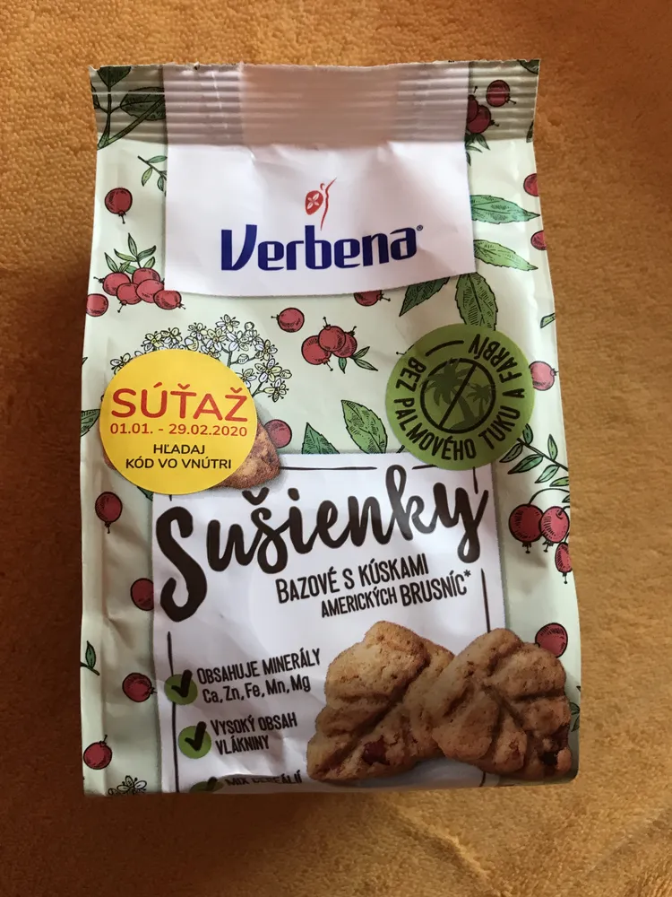 Sušienky bazové s kúskami amerických brusnic