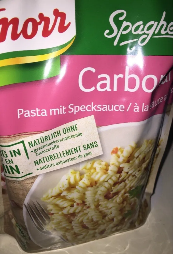 Pasta mit Specksauce