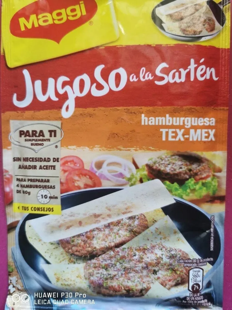 Maggi Jugoso a La Sarten Hamburguesa Tex-mex