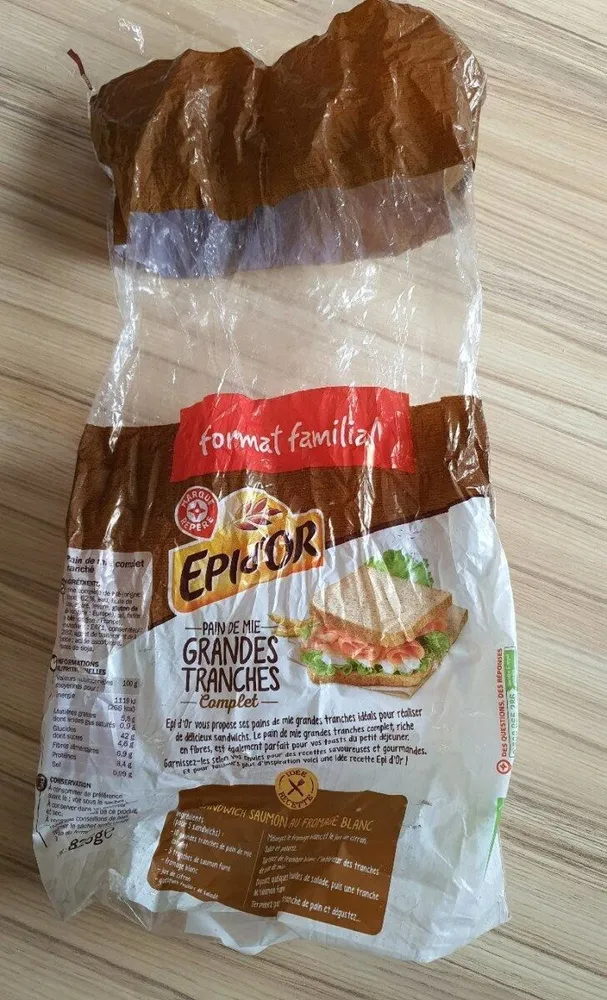 Pain de mie grandes tranches complet