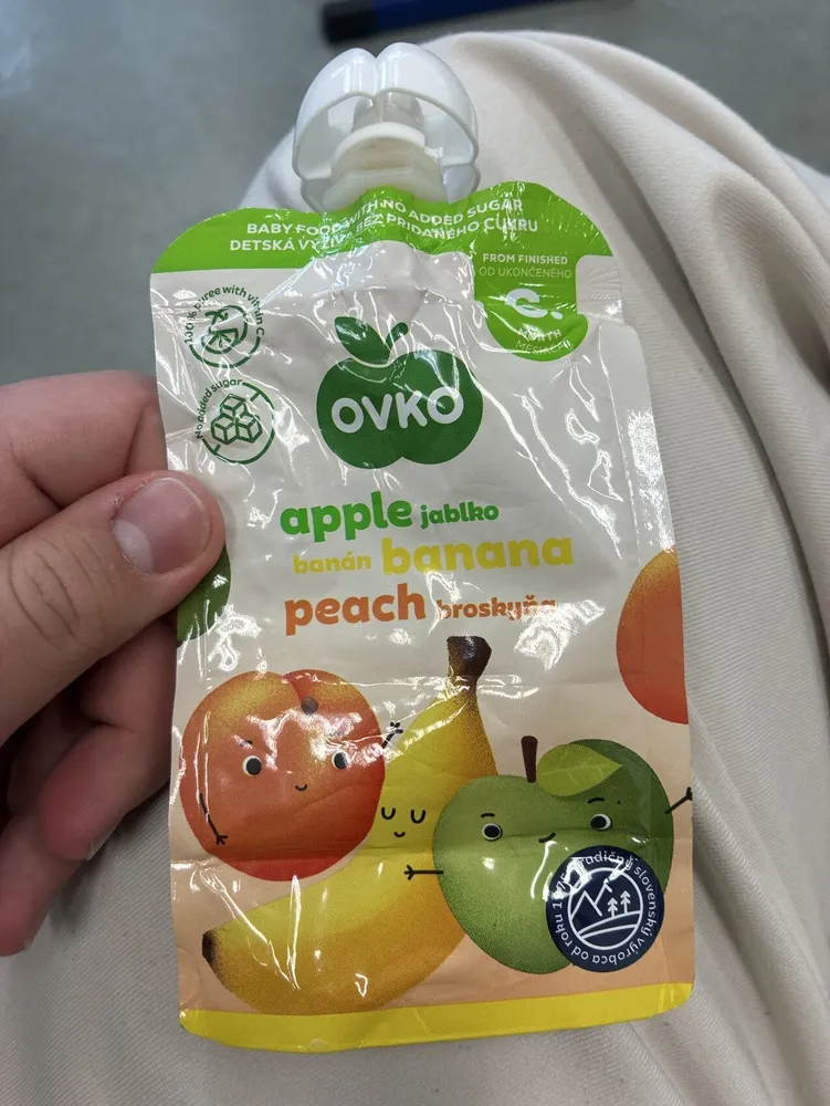 Apple sauce with peach