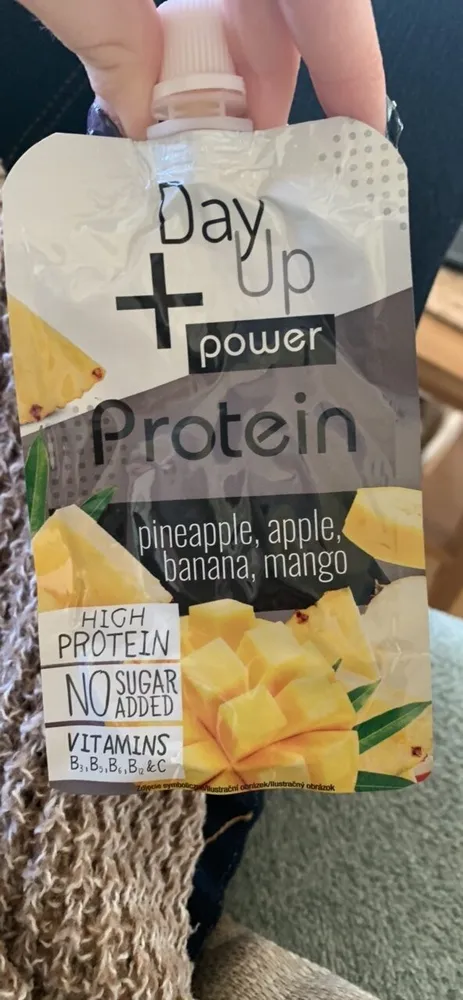 Protein pineapple, apple, banana, mango