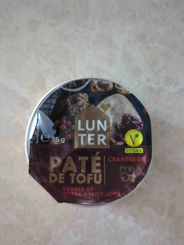 Pate de tofu cranberries