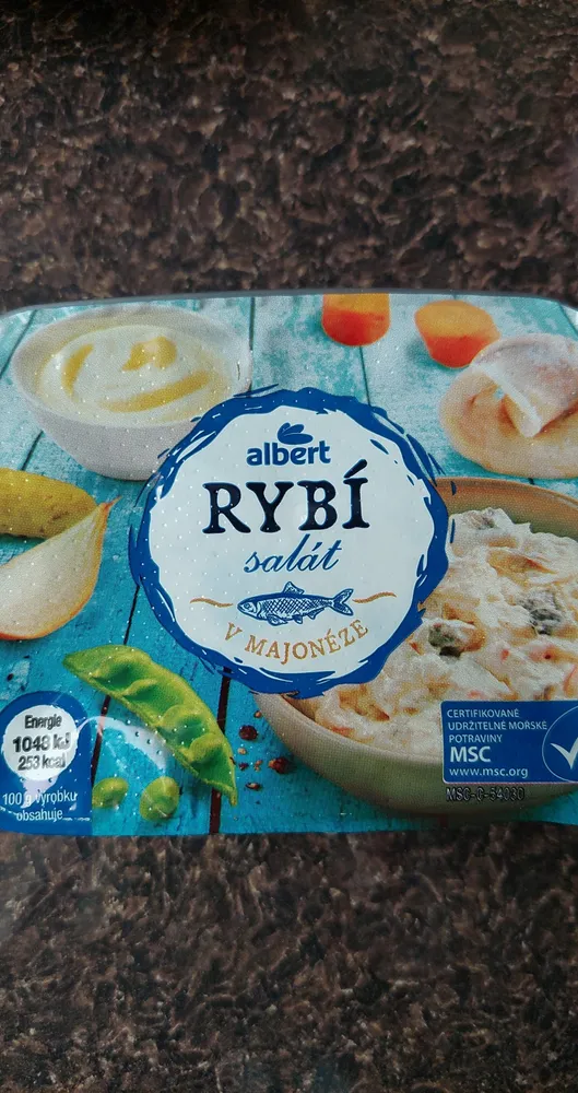 Rybi salát v majonéze