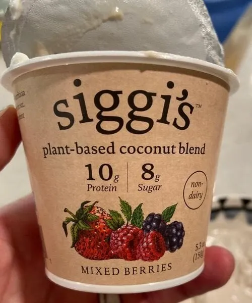 Siggi’s plant based coconut blend yogurt