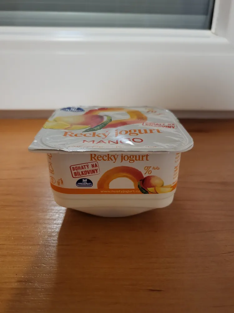 Řecký jogurt mango