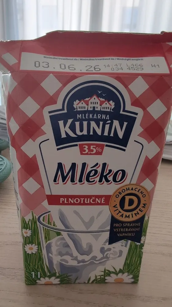 Plnotučné mléko