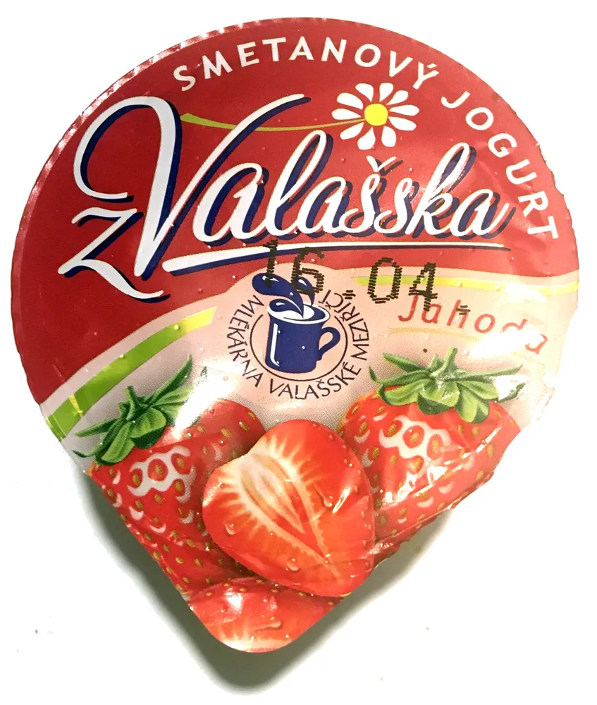 smetanový jogurt jahoda