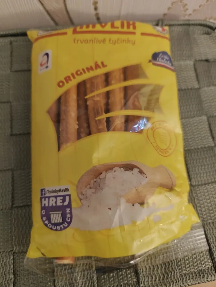 original trvanlivé tyčinky se sýrem a solí