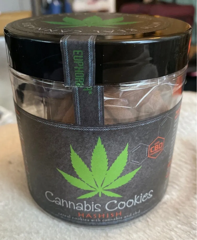 Cannabis cookies