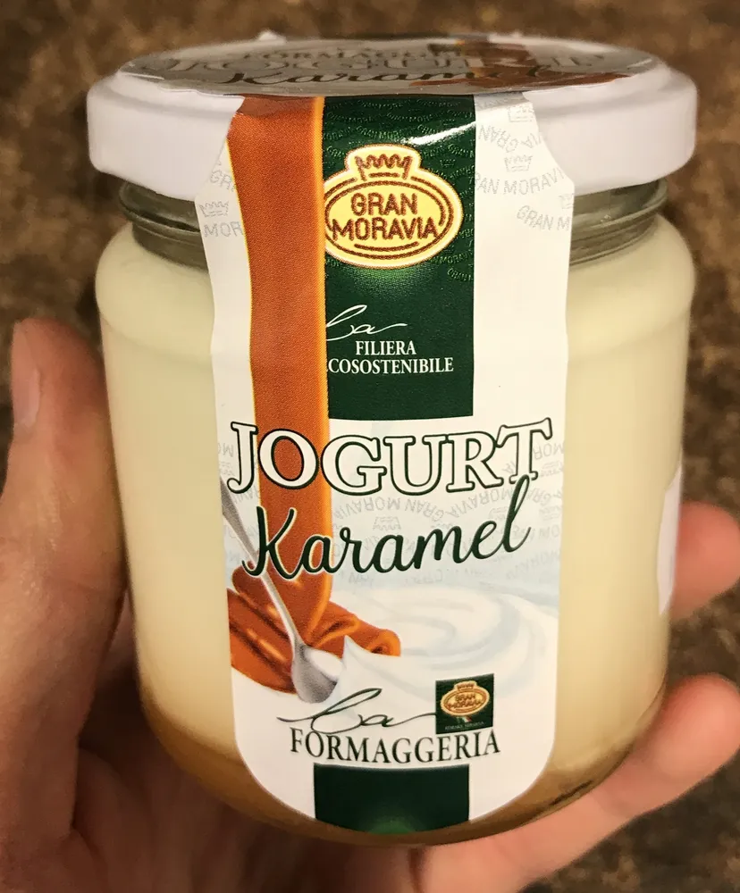 Jogurt karamel