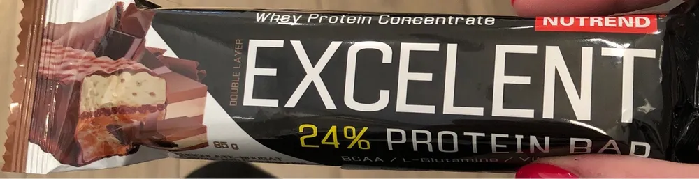 Excelent Protein Bar -  čokoláda + nugát s brusinkami