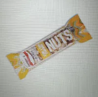 NUTS (mandorle, noci, miele)