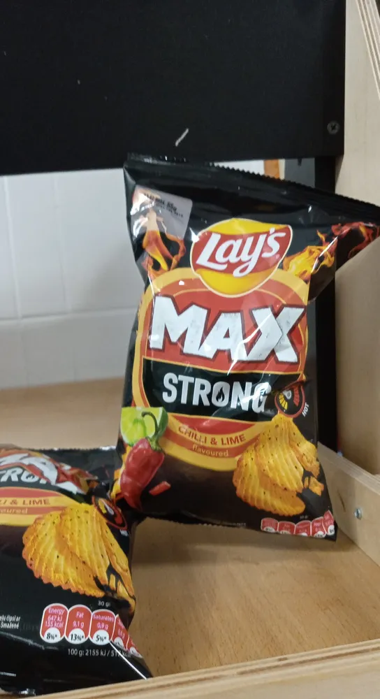 Max Strong Chilli & Lime Chips