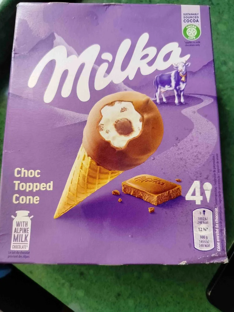 Heldo choc topped cone