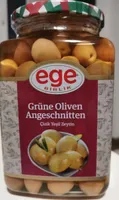 Grüne Oliven Angeschnitten