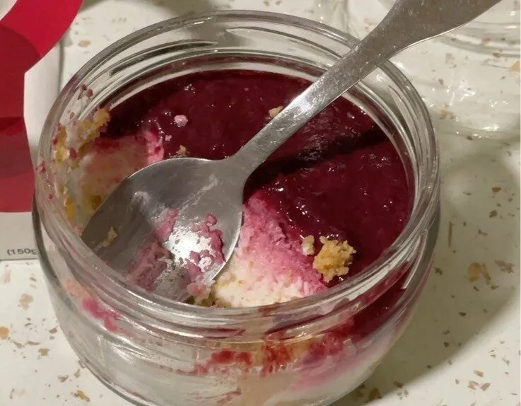Forest fruits cake