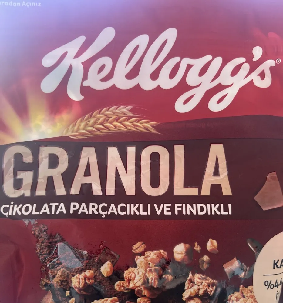 Granola Çikolata Parçacıklı ve Fındıklı