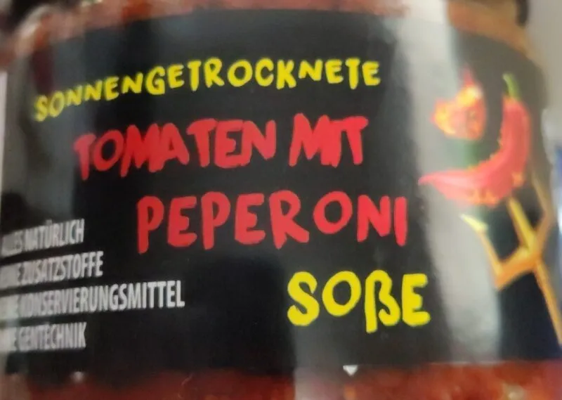 Sonnengetrockneten Tomaten mit Peperoni verbreiten Soße