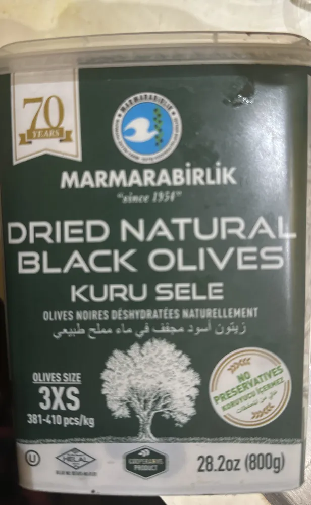 Dried natural black olives