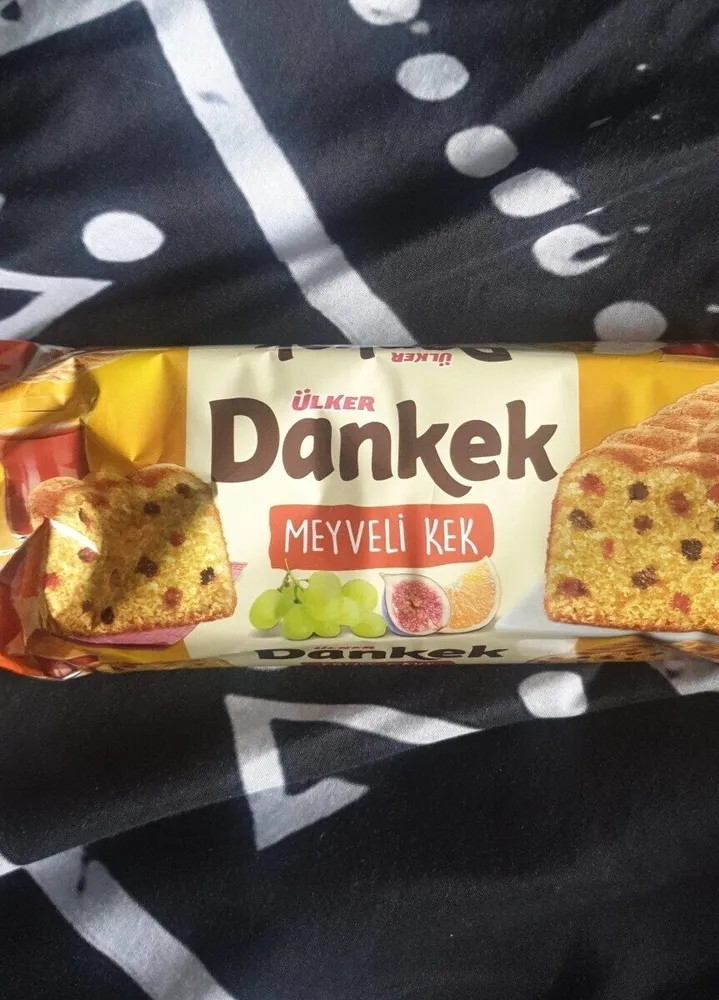 Meyveli kek