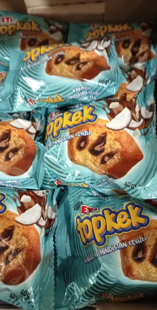 Topkek kakao ve Hindistan cevizi