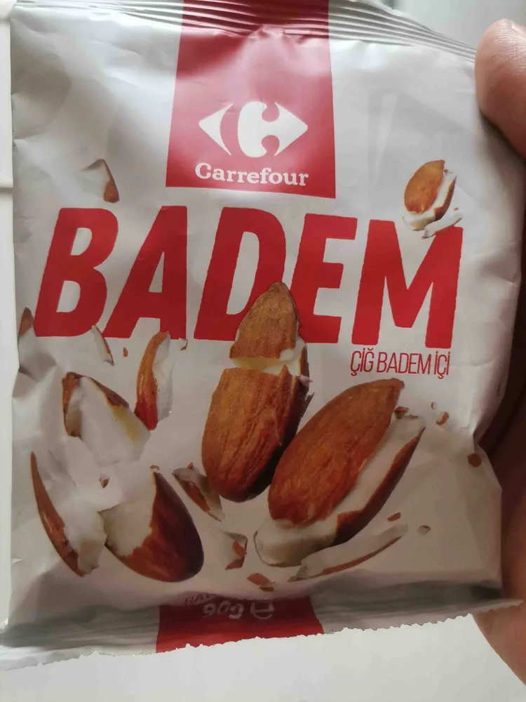 Çiğ Badem İçi