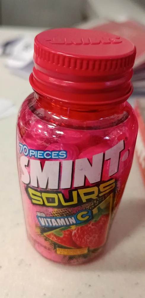 smint sours strawberry