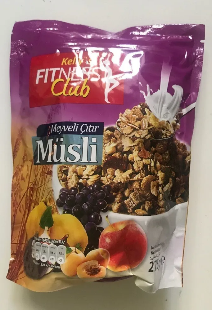 Kelly's Fitness Club crunchy muesli with dried fruit