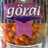 Gelbe Kichererbse in knuspriger Teighülle