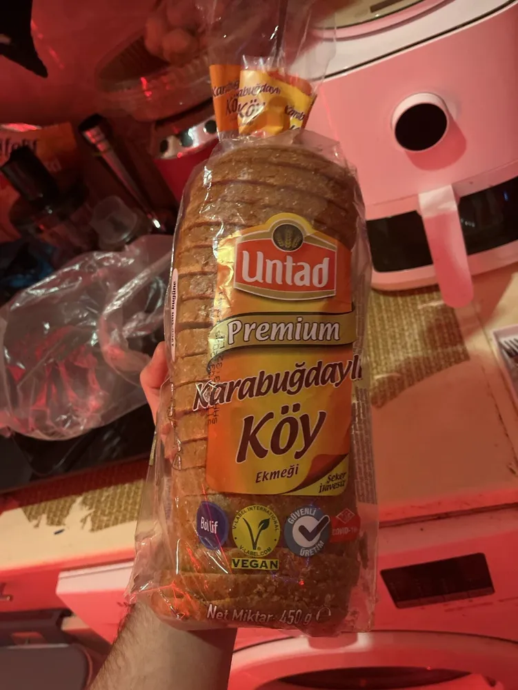 UNTAD PREMİUM KARABUĞDAYLI KÖY EKMEĞİ