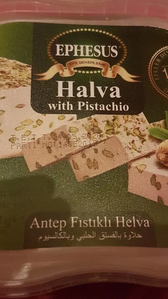 Helva with pistachio