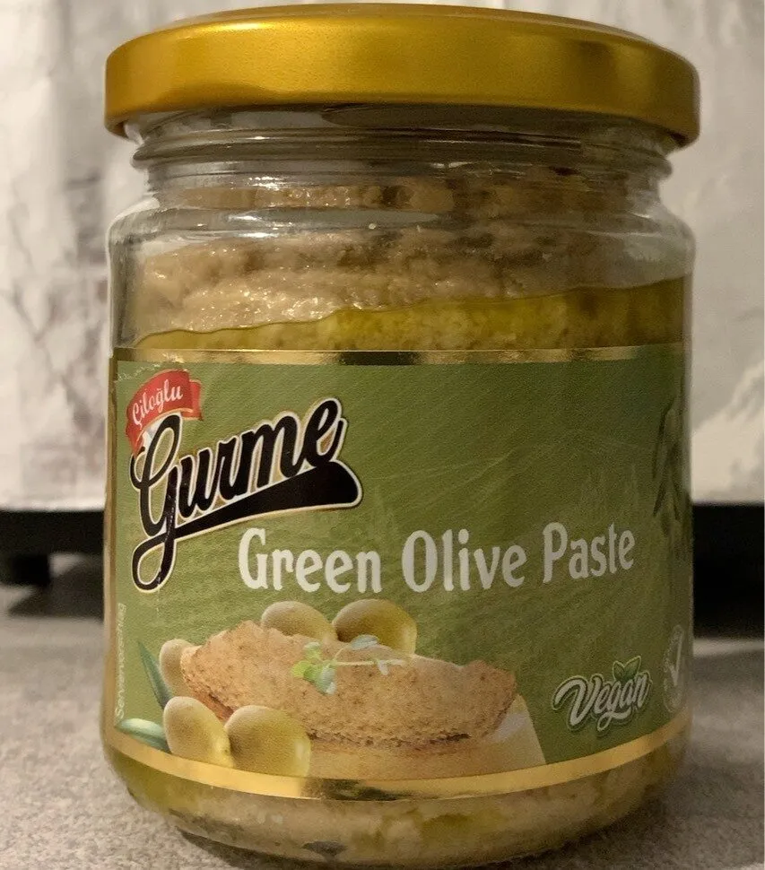 Green olive paste