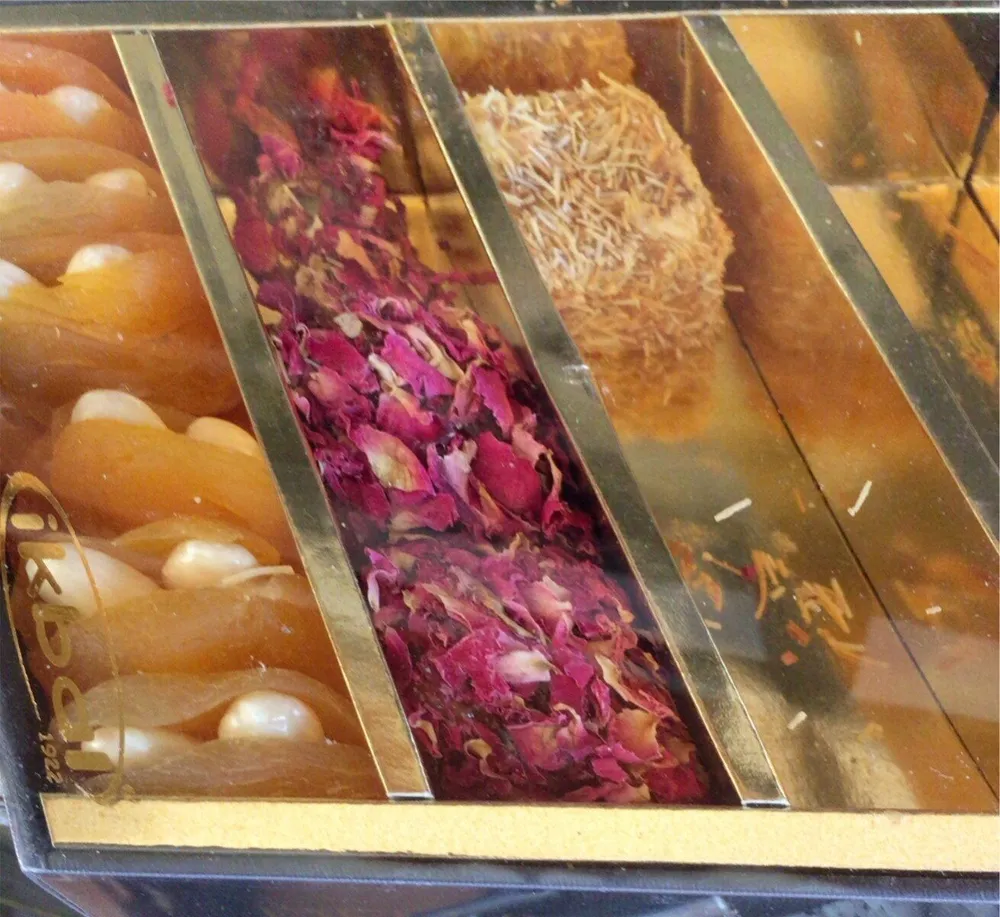 Deluxe Dried Fruits