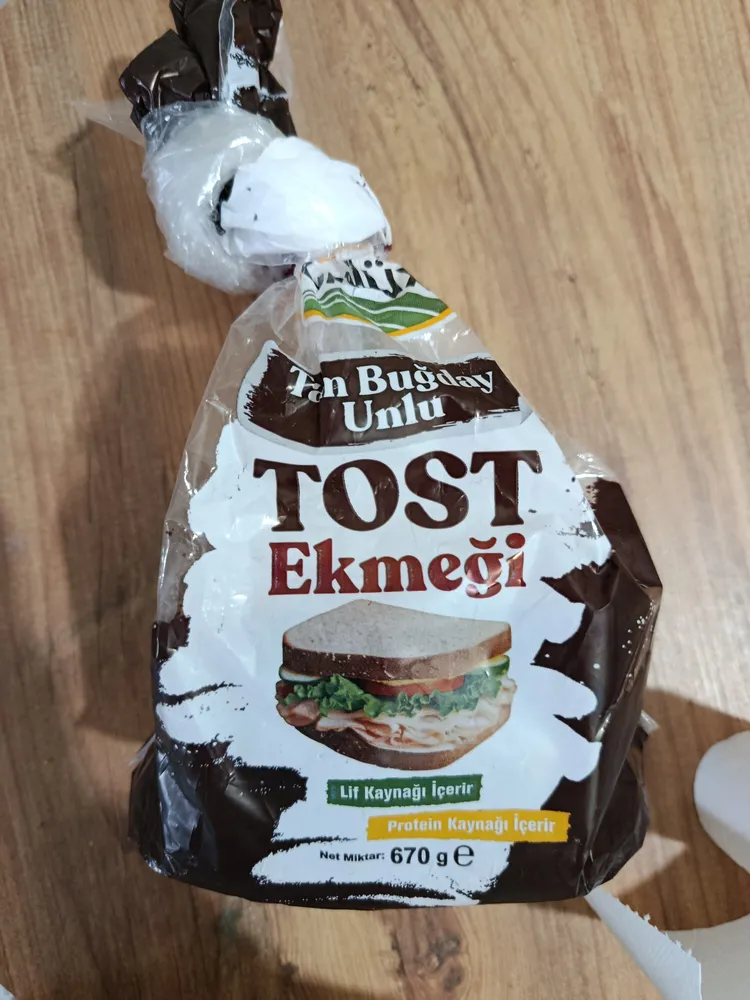 Tam Buğday Unlu Tost Ekmeği