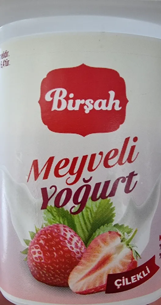 Çilekli Meyveli Yoğurt