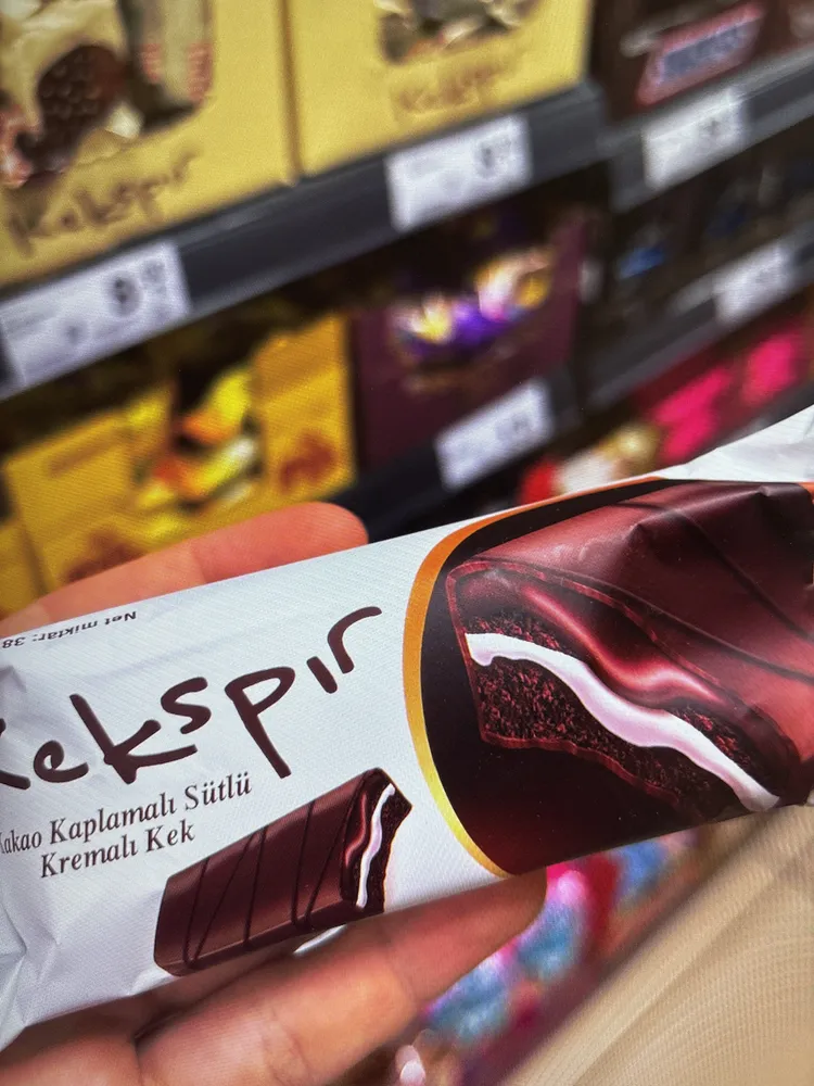 Kekspır Kakao Kaplamalı Sütlü Kremalı Kek